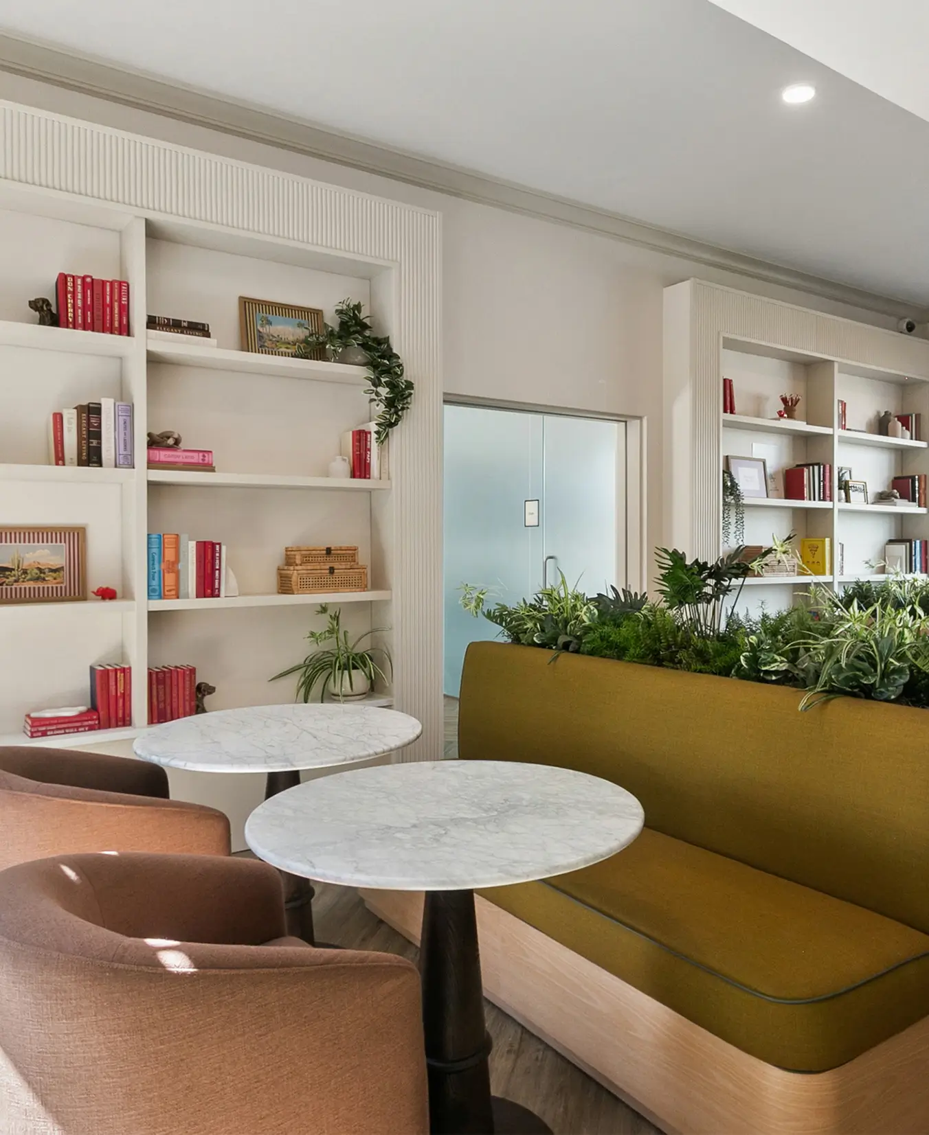 Study in our open spaces or private conference rooms.