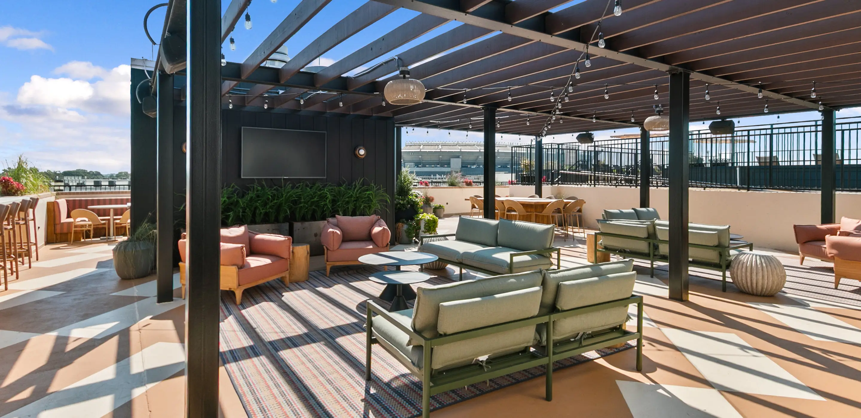 A fresh take on student living, minutes away from the UA campus.