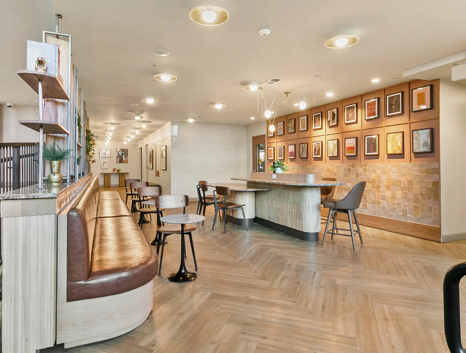 the rive tuscaloosa lobby
